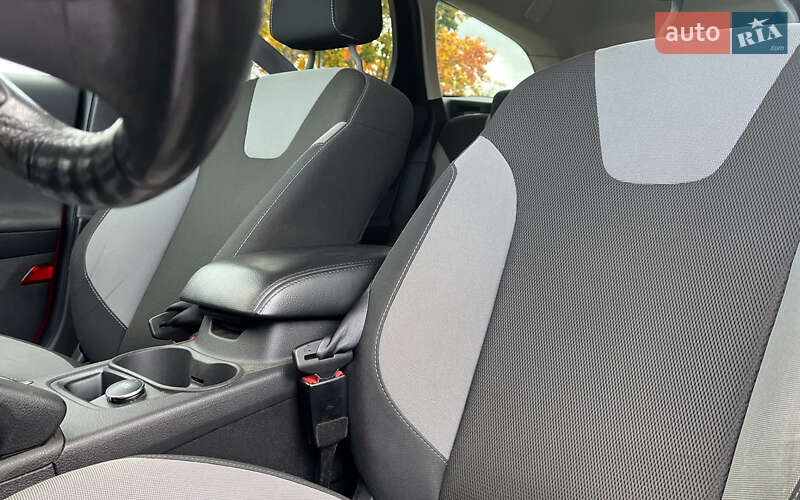 Универсал Ford Focus 2013 в Коломые фото 19 Универсал Ford Focus 2013 в Коломые