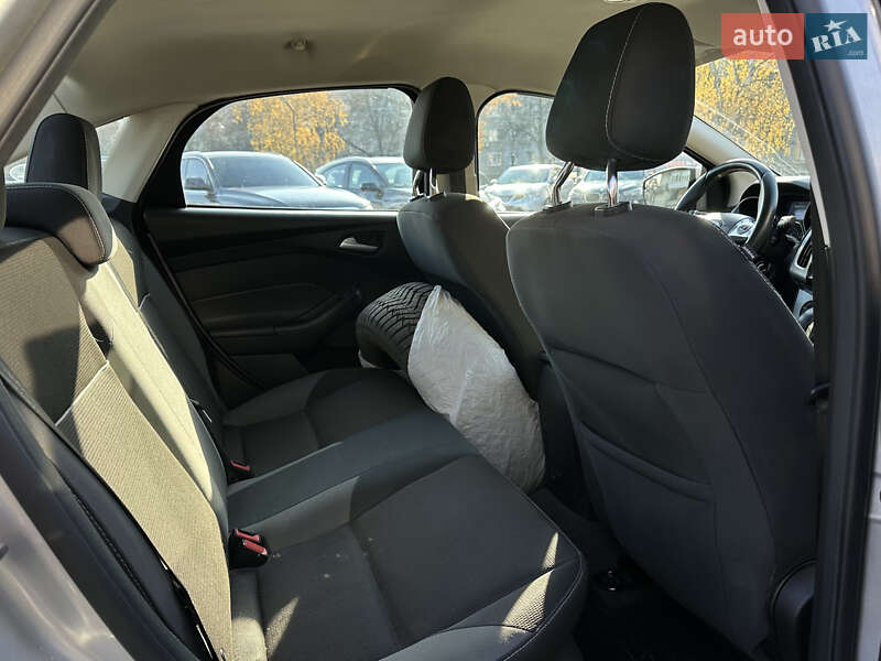 Седан Ford Focus 2012 в Шептицькому фото 38 Седан Ford Focus 2012 в Шептицькому