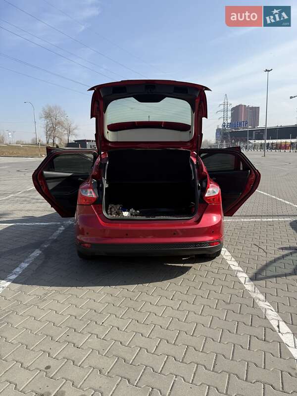 Хетчбек Ford Focus 2012 в Києві