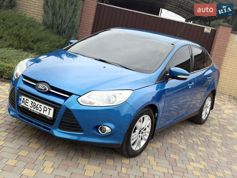 Седан Ford Focus 2013 в Днепре фото 3 Седан Ford Focus 2013 в Днепре
