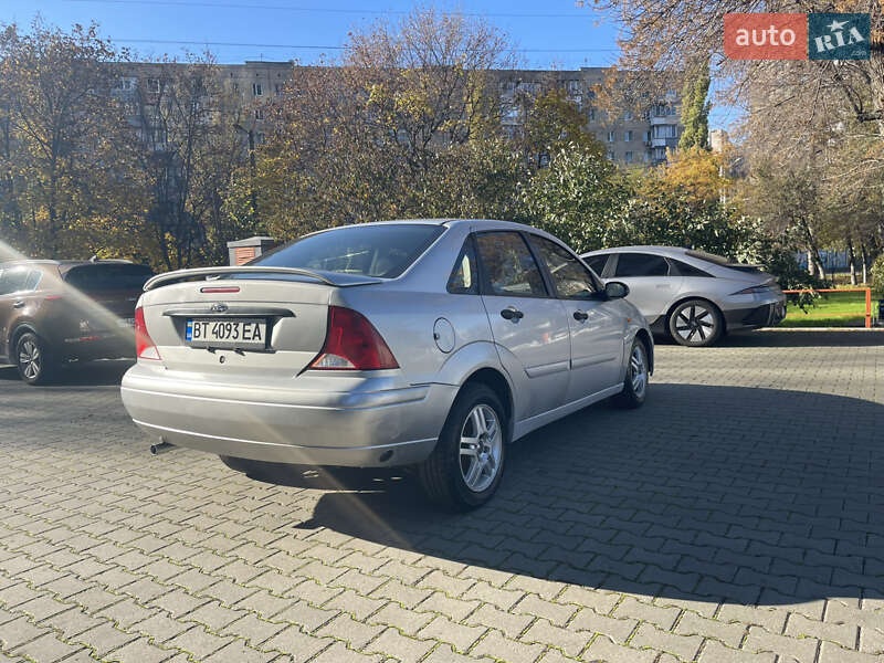 Седан Ford Focus 2000 в Черноморске