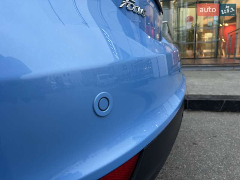 Хэтчбек Ford Focus 2016 в Киеве