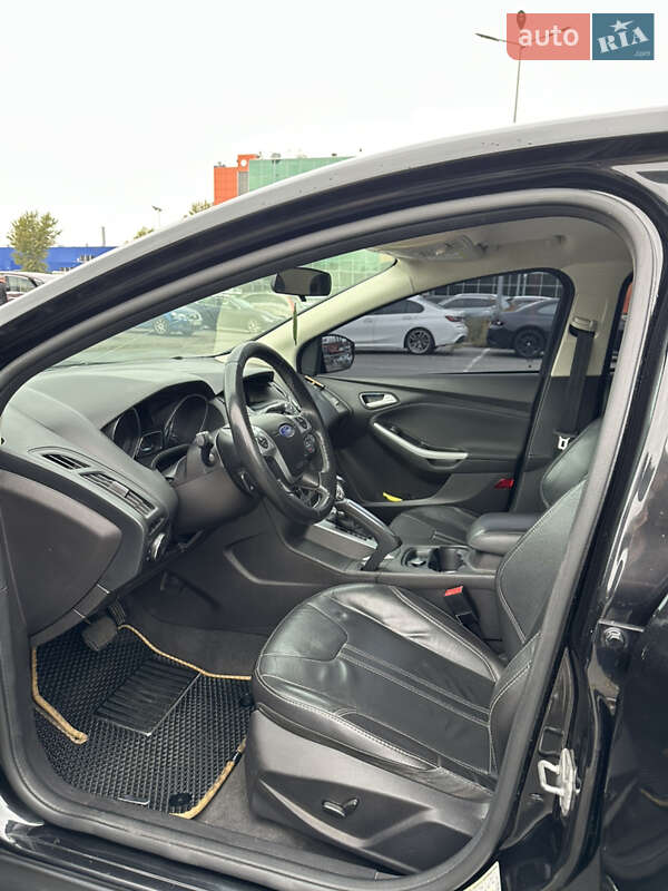 Хэтчбек Ford Focus 2013 в Киеве фото 8 Хэтчбек Ford Focus 2013 в Киеве