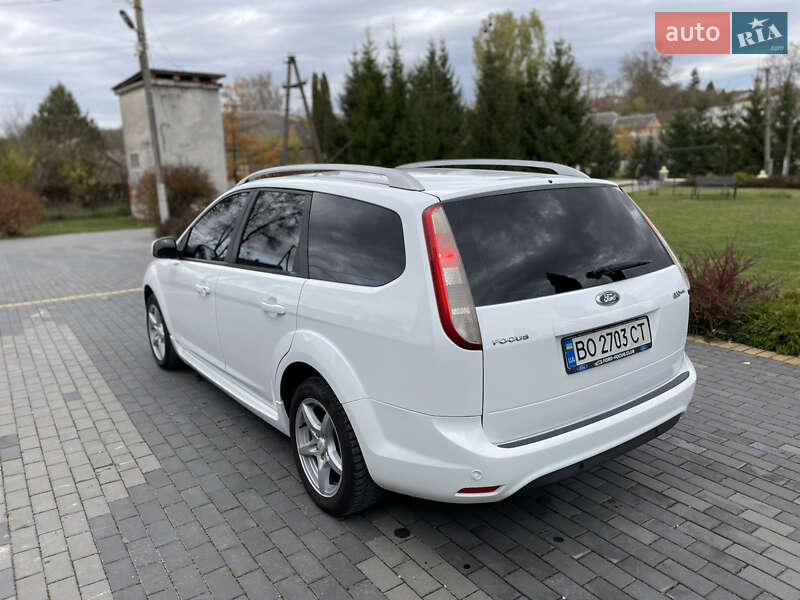 Універсал Ford Focus 2009 в Вишнівці