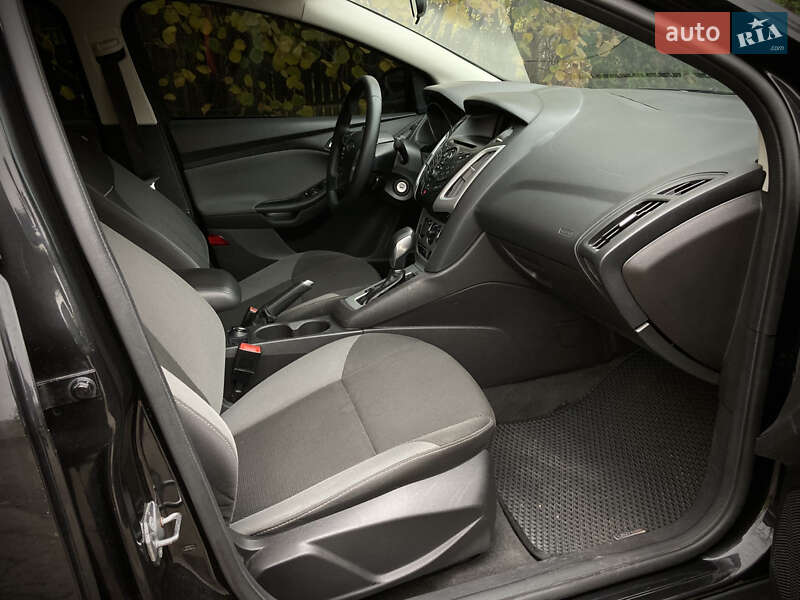 Седан Ford Focus 2013 в Киеве