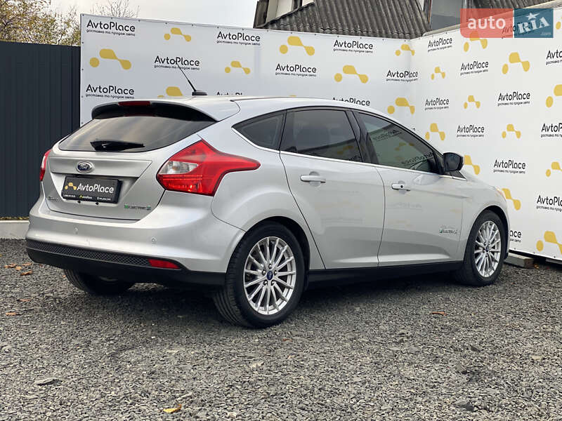 Хетчбек Ford Focus 2014 в Луцьку