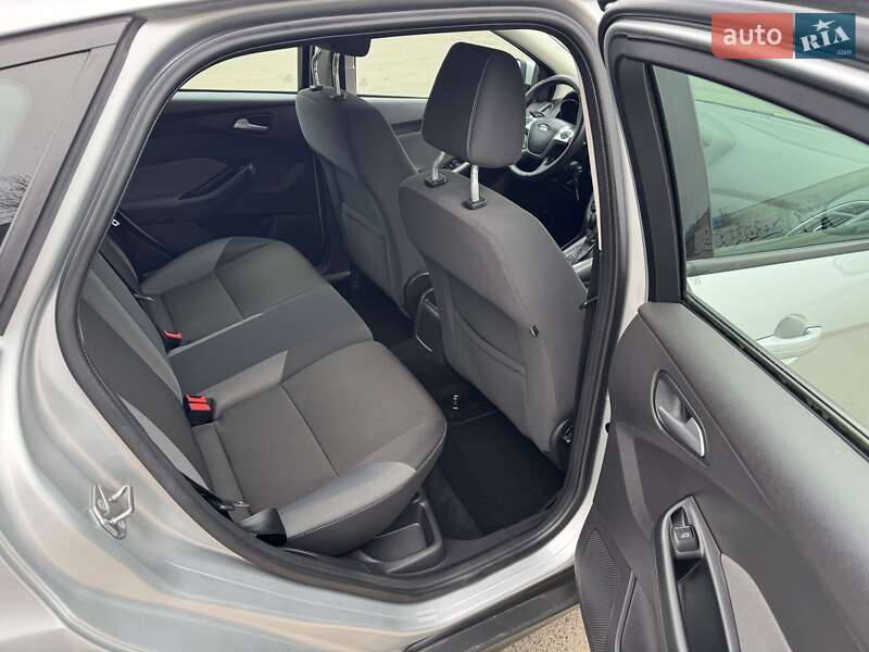 Хэтчбек Ford Focus 2013 в Луцке
