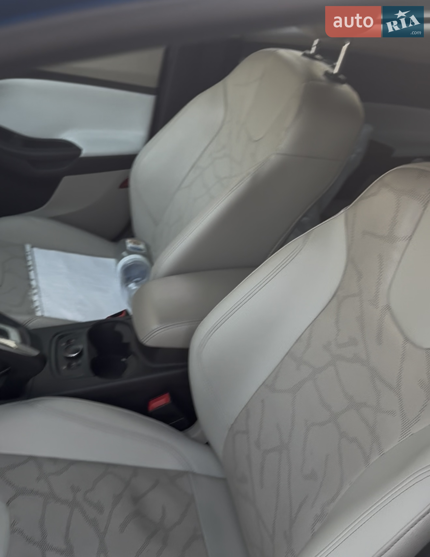 2012 Ford Focus - мініатюра 4