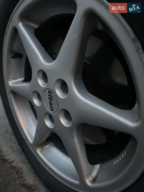 Хэтчбек Ford Focus 2004 в Луцке фото 2 Хэтчбек Ford Focus 2004 в Луцке