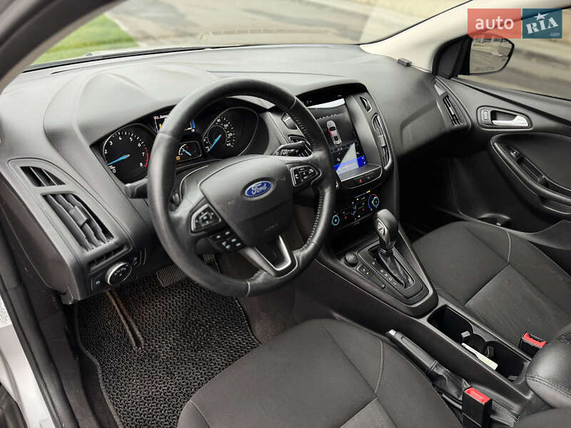 Седан Ford Focus 2017 в Дніпрі фото 12 Седан Ford Focus 2017 в Дніпрі