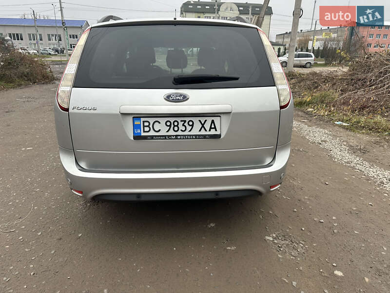 Универсал Ford Focus 2010 в Львове