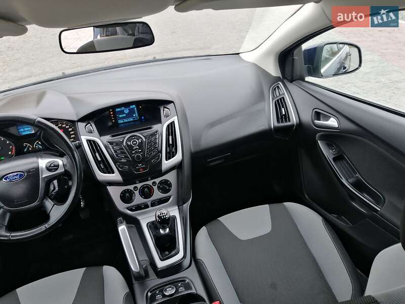 Универсал Ford Focus 2012 в Ровно фото 45 Универсал Ford Focus 2012 в Ровно