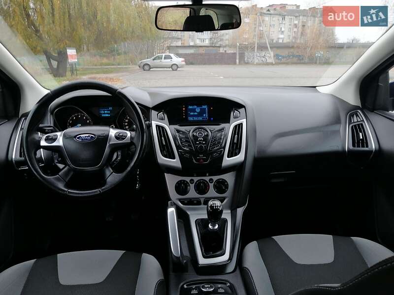 Универсал Ford Focus 2012 в Ровно фото 49 Универсал Ford Focus 2012 в Ровно