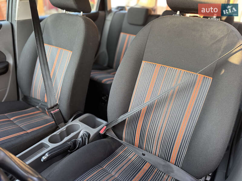 Универсал Ford Focus 2009 в Болехове