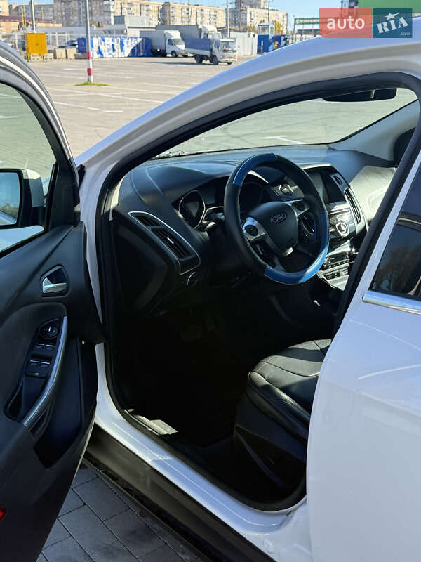 Хетчбек Ford Focus 2011 в Одесі фото 9 Хетчбек Ford Focus 2011 в Одесі