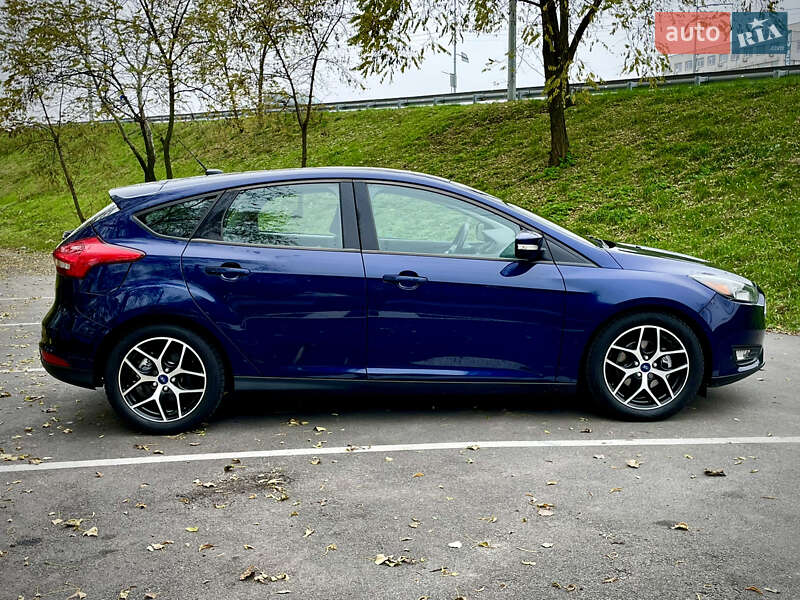 Хэтчбек Ford Focus 2017 в Киеве