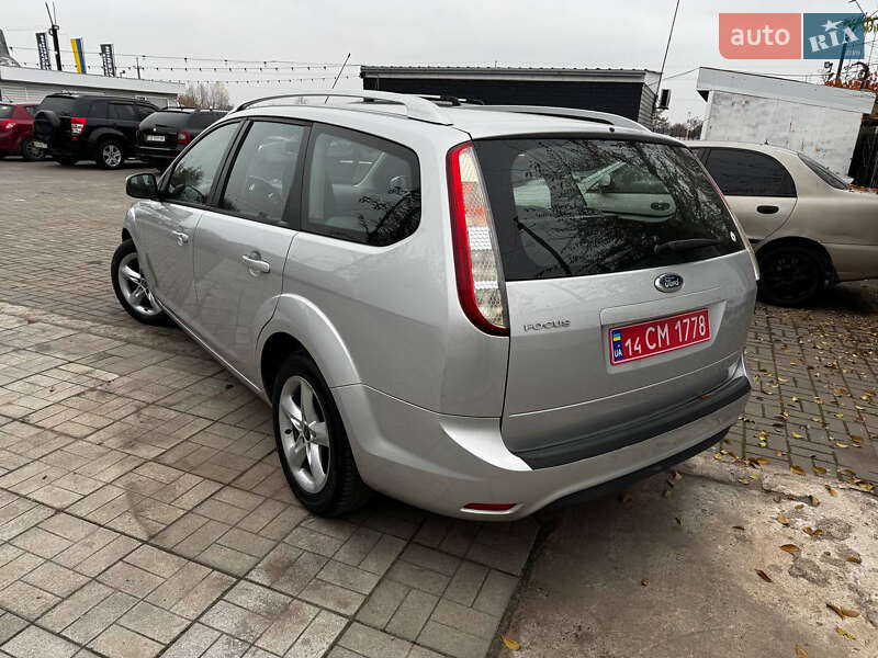 Універсал Ford Focus 2010 в Дніпрі