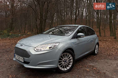 Хэтчбек Ford Focus 2013 в Львове