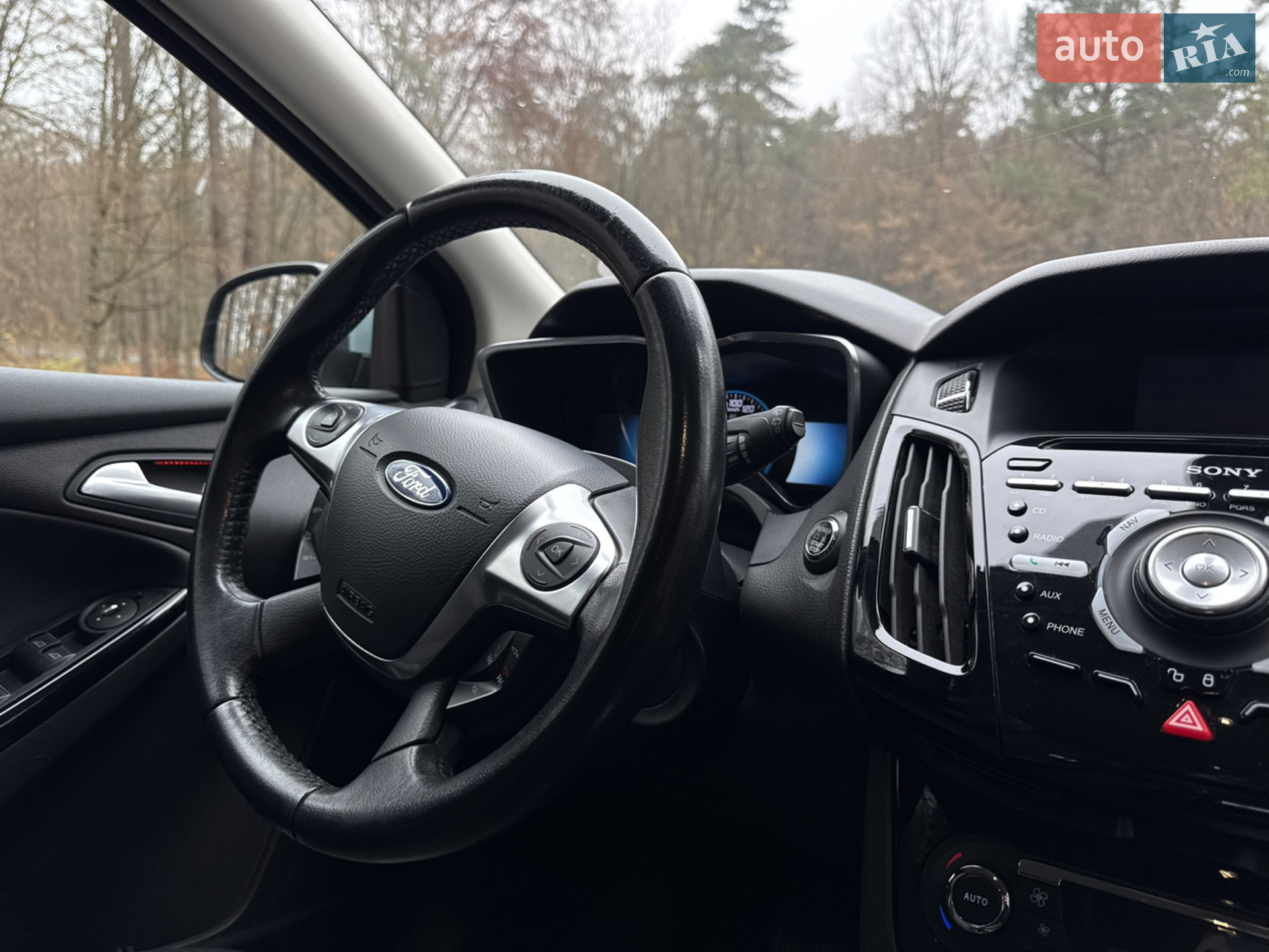 2013 Ford Focus - мініатюра 15