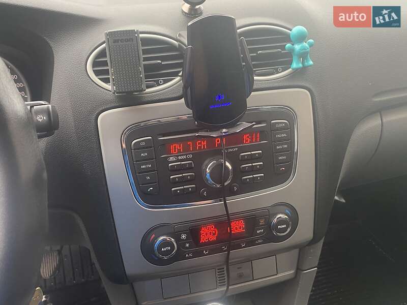 Универсал Ford Focus 2010 в Новом Ярычеве