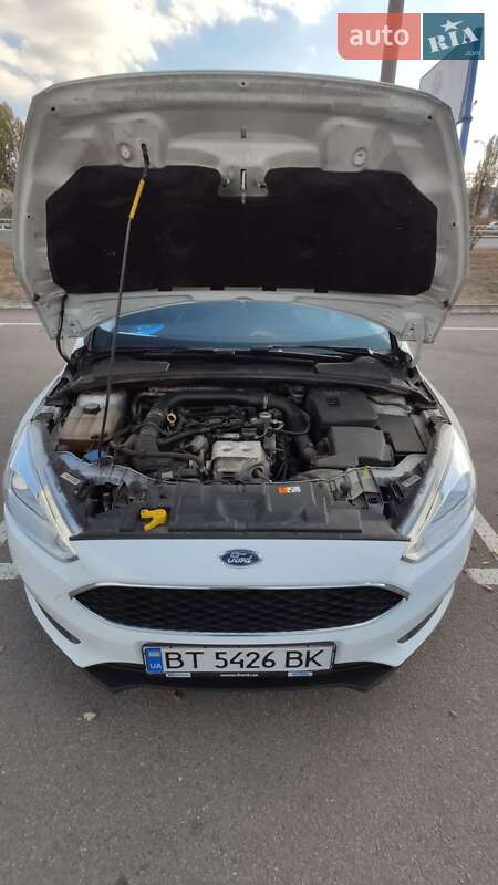 Хэтчбек Ford Focus 2016 в Измаиле фото 4 Хэтчбек Ford Focus 2016 в Измаиле