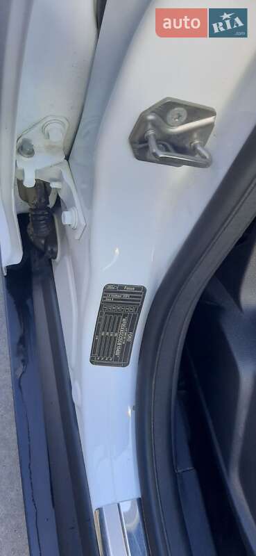 Хэтчбек Ford Focus 2016 в Измаиле фото 9 Хэтчбек Ford Focus 2016 в Измаиле