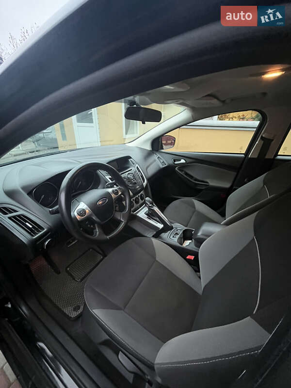 Седан Ford Focus 2013 в Черкасах