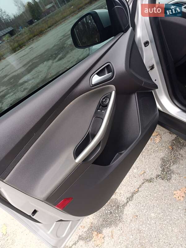 Универсал Ford Focus 2011 в Житомире фото 4 Универсал Ford Focus 2011 в Житомире