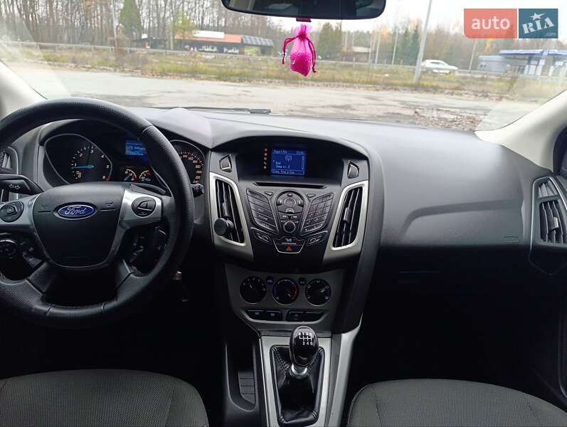 Универсал Ford Focus 2011 в Житомире фото 13 Универсал Ford Focus 2011 в Житомире