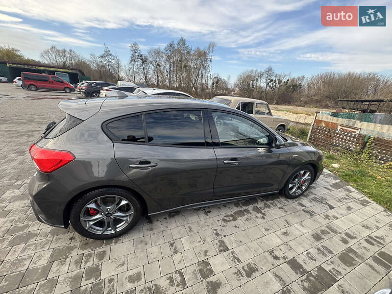 Хэтчбек Ford Focus 2020 в Бродах