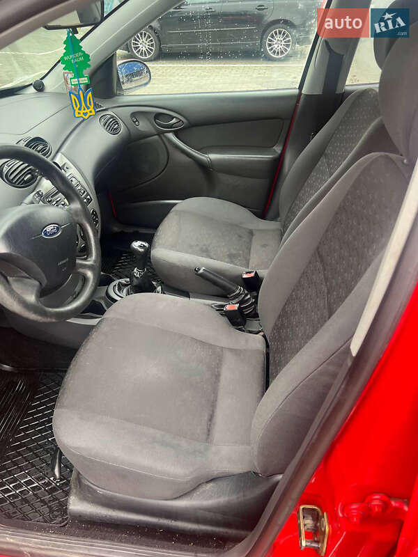 Хетчбек Ford Focus 2003 в Львові