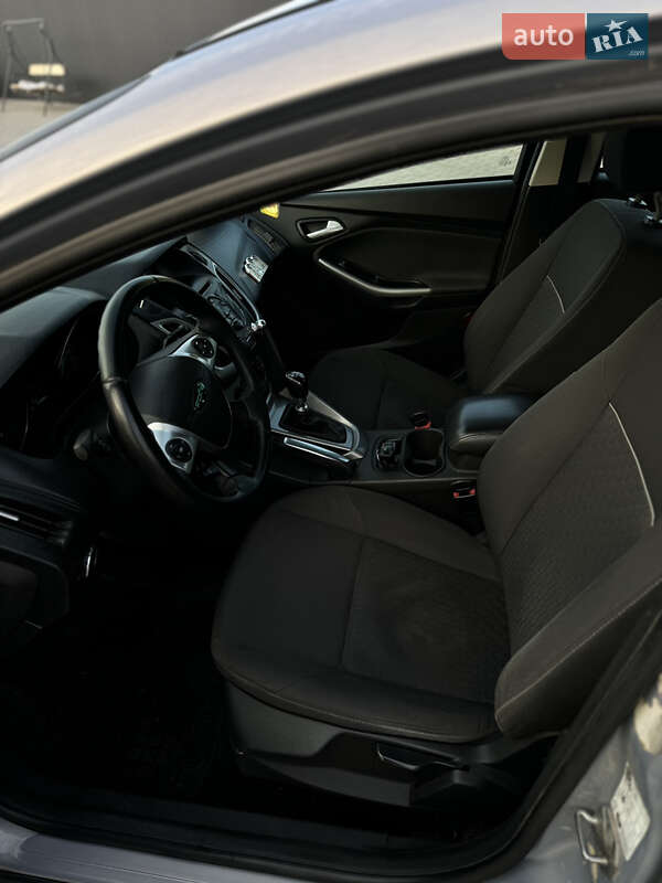 Хэтчбек Ford Focus 2013 в Хмельницком фото 7 Хэтчбек Ford Focus 2013 в Хмельницком