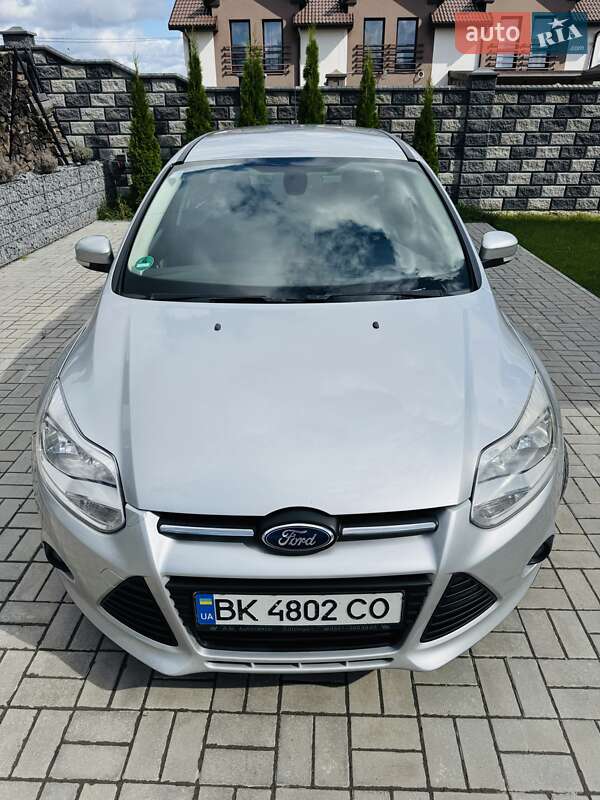 Универсал Ford Focus 2014 в Ровно фото 3 Универсал Ford Focus 2014 в Ровно