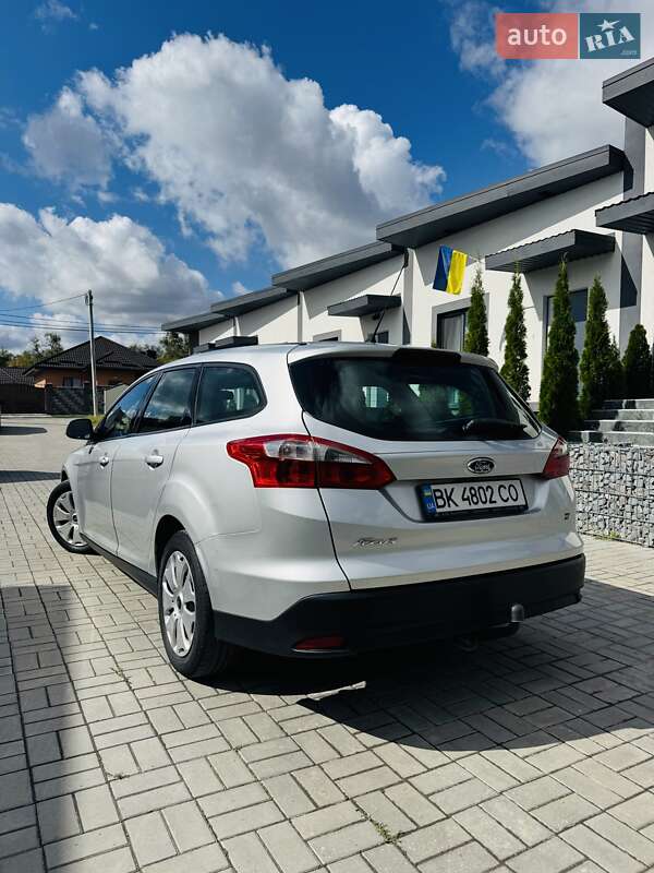 Универсал Ford Focus 2014 в Ровно фото 7 Универсал Ford Focus 2014 в Ровно