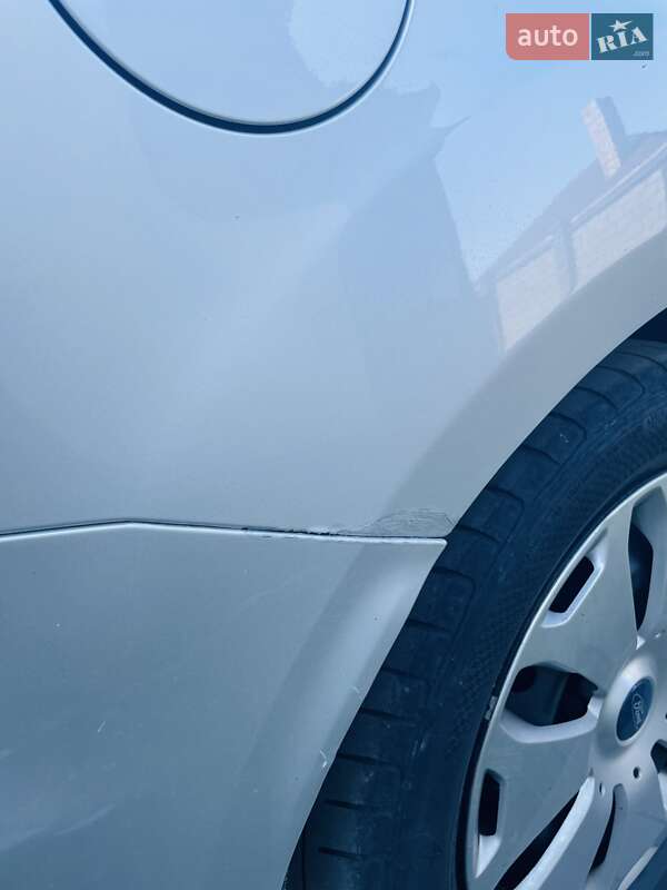 Универсал Ford Focus 2014 в Ровно фото 21 Универсал Ford Focus 2014 в Ровно