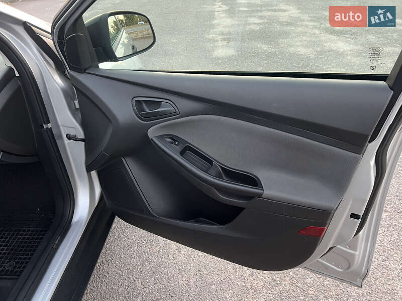 Седан Ford Focus 2012 в Запорожье фото 25 Седан Ford Focus 2012 в Запорожье