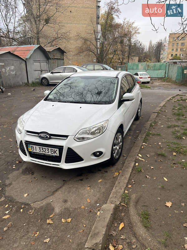 Седан Ford Focus 2011 в Києві фото 8 Седан Ford Focus 2011 в Києві