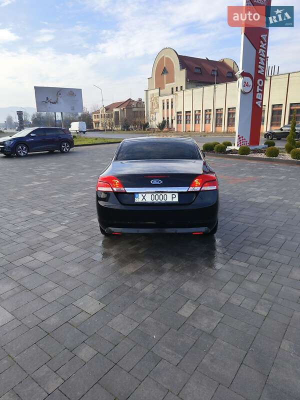 Кабриолет Ford Focus 2009 в Хусте