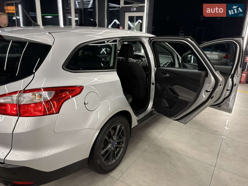 Универсал Ford Focus 2012 в Киеве