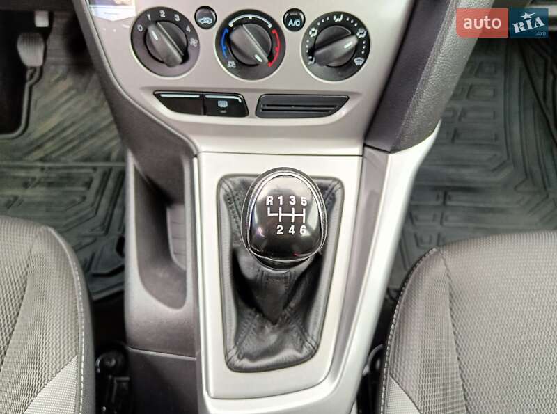 Універсал Ford Focus 2014 в Калуші фото 50 Універсал Ford Focus 2014 в Калуші