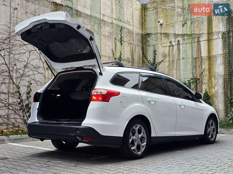 Универсал Ford Focus 2013 в Хмельницком фото 23 Универсал Ford Focus 2013 в Хмельницком