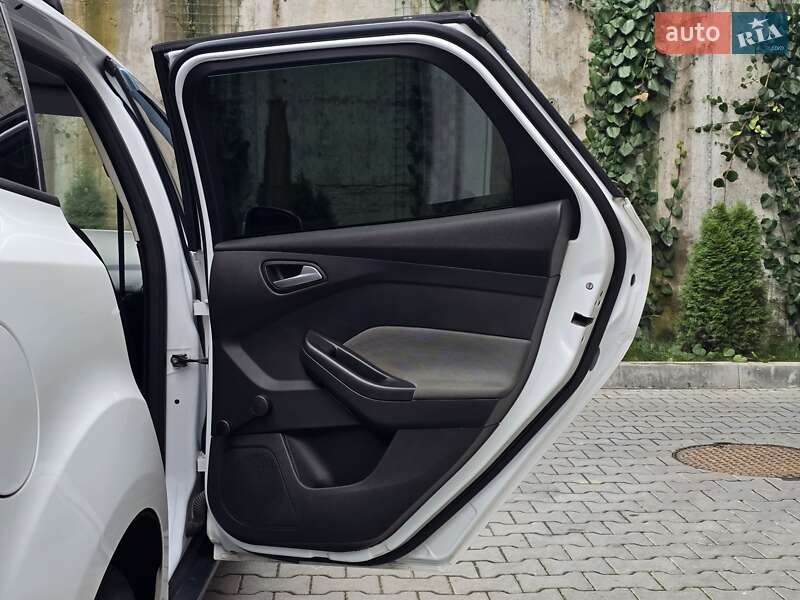 Универсал Ford Focus 2013 в Хмельницком фото 37 Универсал Ford Focus 2013 в Хмельницком