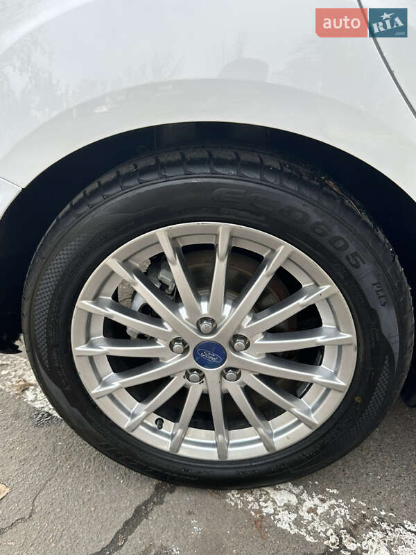 Хетчбек Ford Focus 2013 в Одесі фото 17 Хетчбек Ford Focus 2013 в Одесі