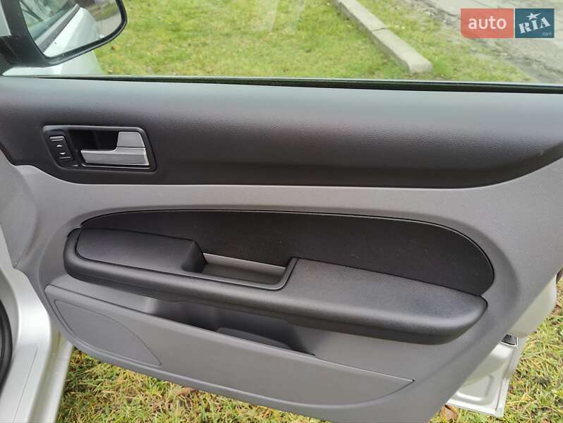 Універсал Ford Focus 2007 в Києві