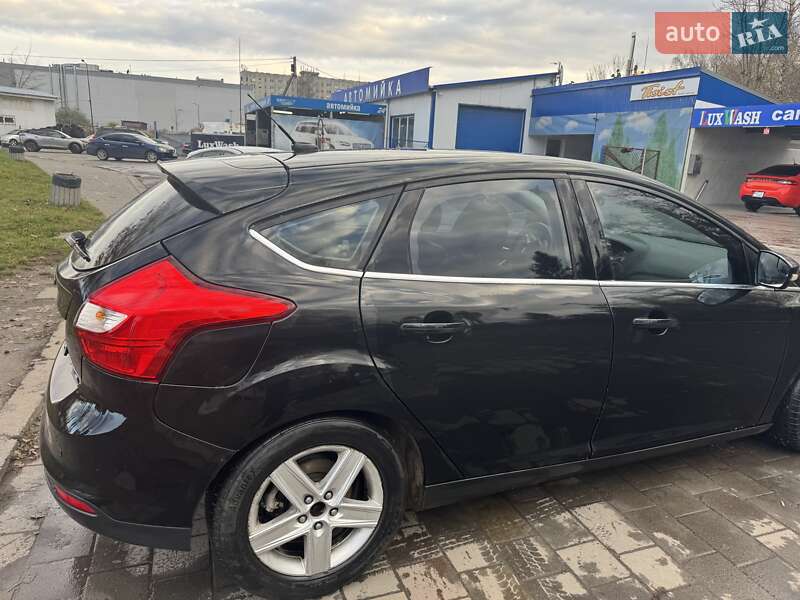 Хэтчбек Ford Focus 2014 в Львове