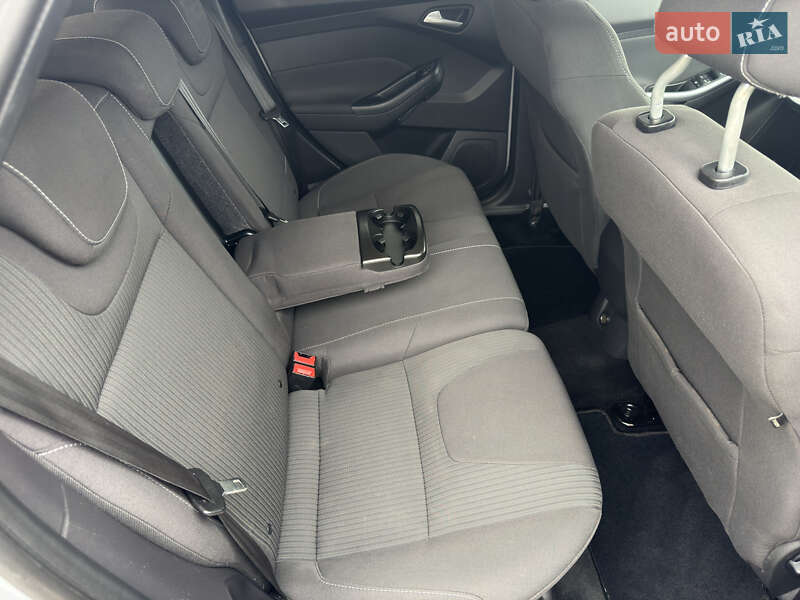 Універсал Ford Focus 2013 в Стрию фото 40 Універсал Ford Focus 2013 в Стрию