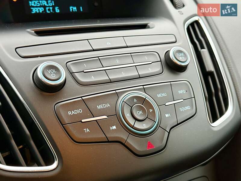 Хэтчбек Ford Focus 2017 в Киеве