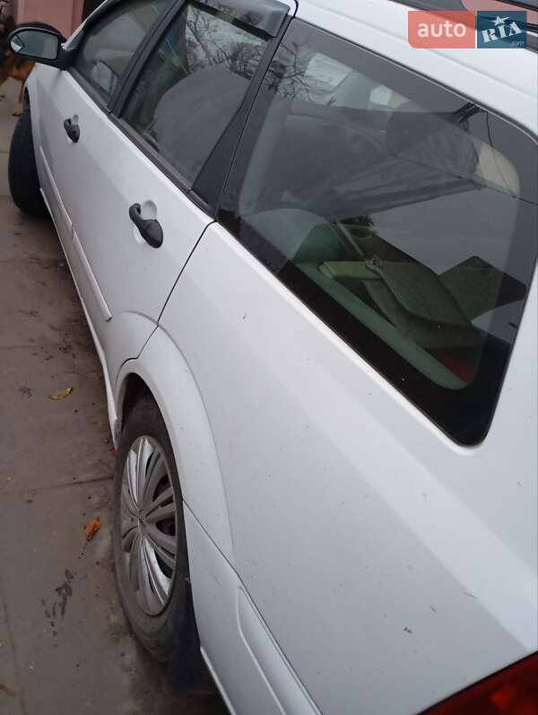 Универсал Ford Focus 2001 в Смеле