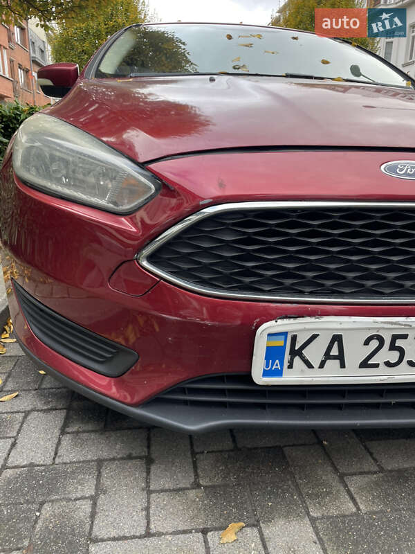 Седан Ford Focus 2015 в Львове