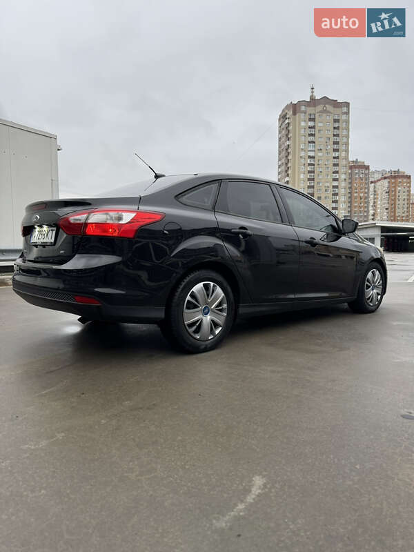 Седан Ford Focus 2011 в Киеве